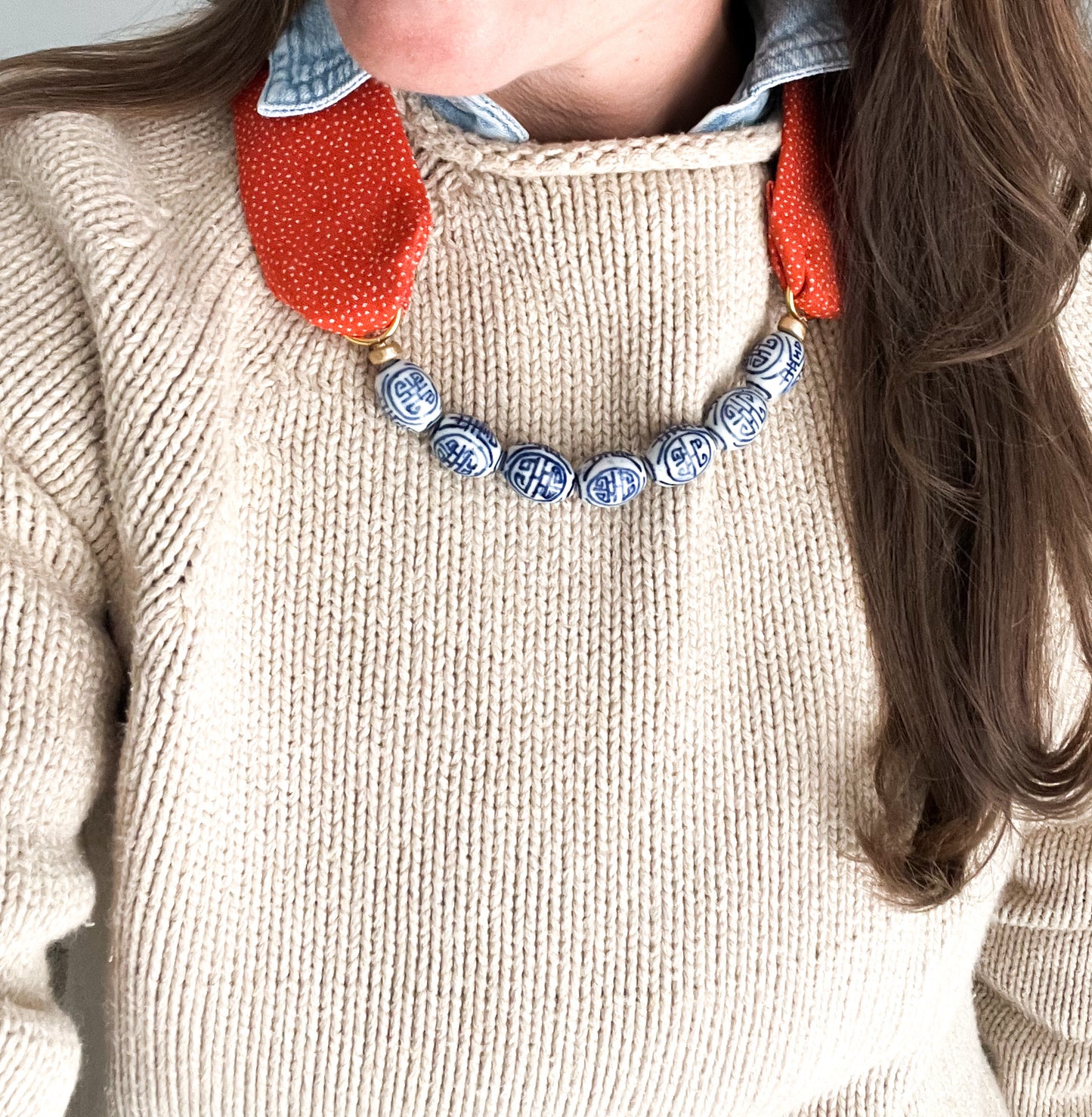 Mary Necklace - Blue + White
