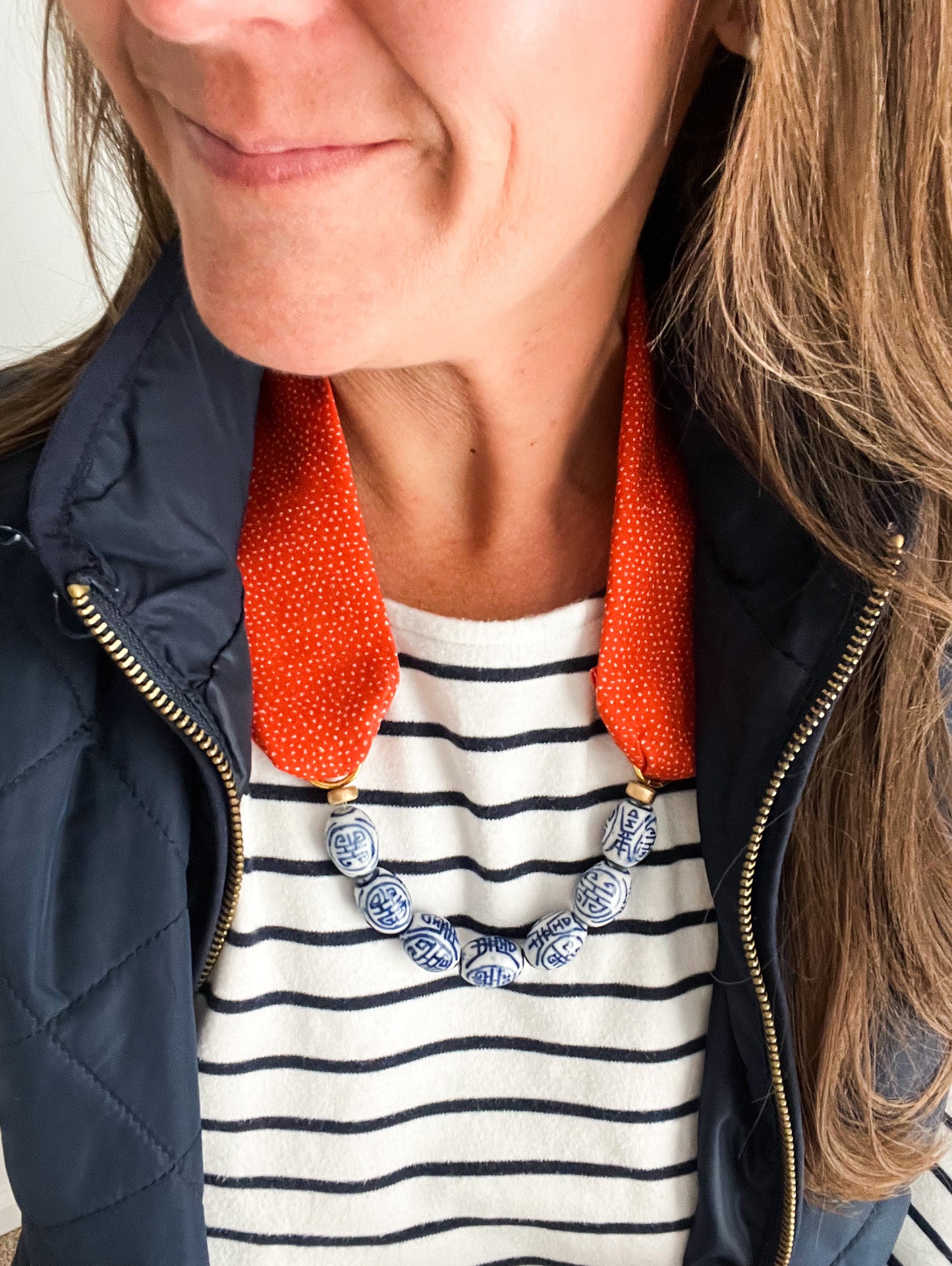 Mary Necklace - Blue + White