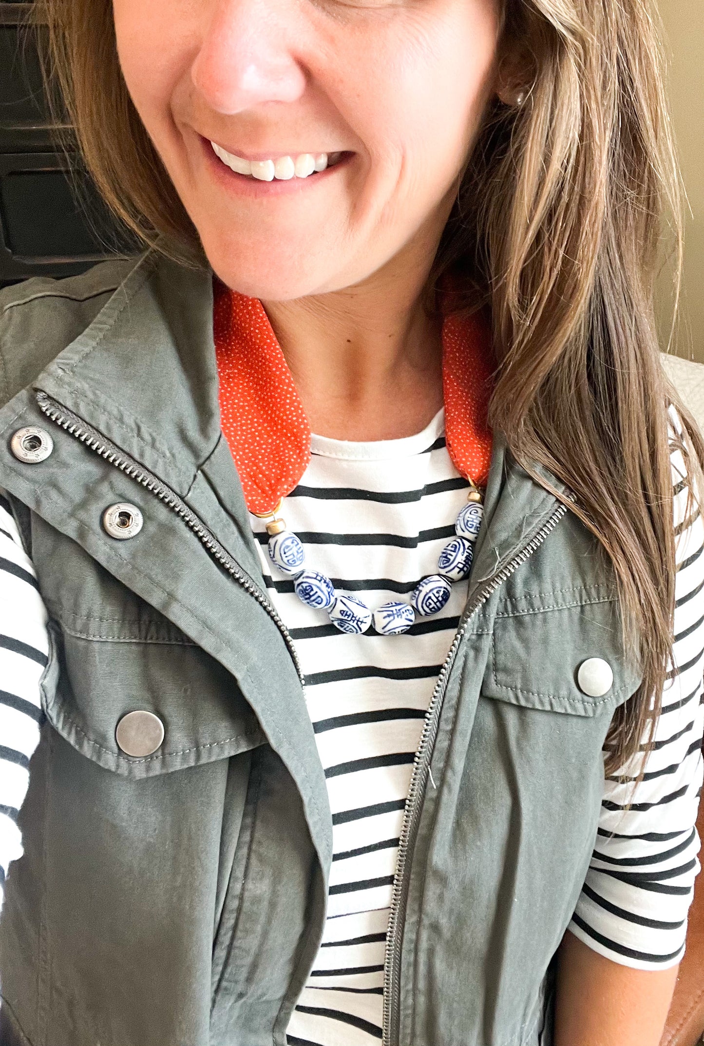 Mary Necklace - Blue + White