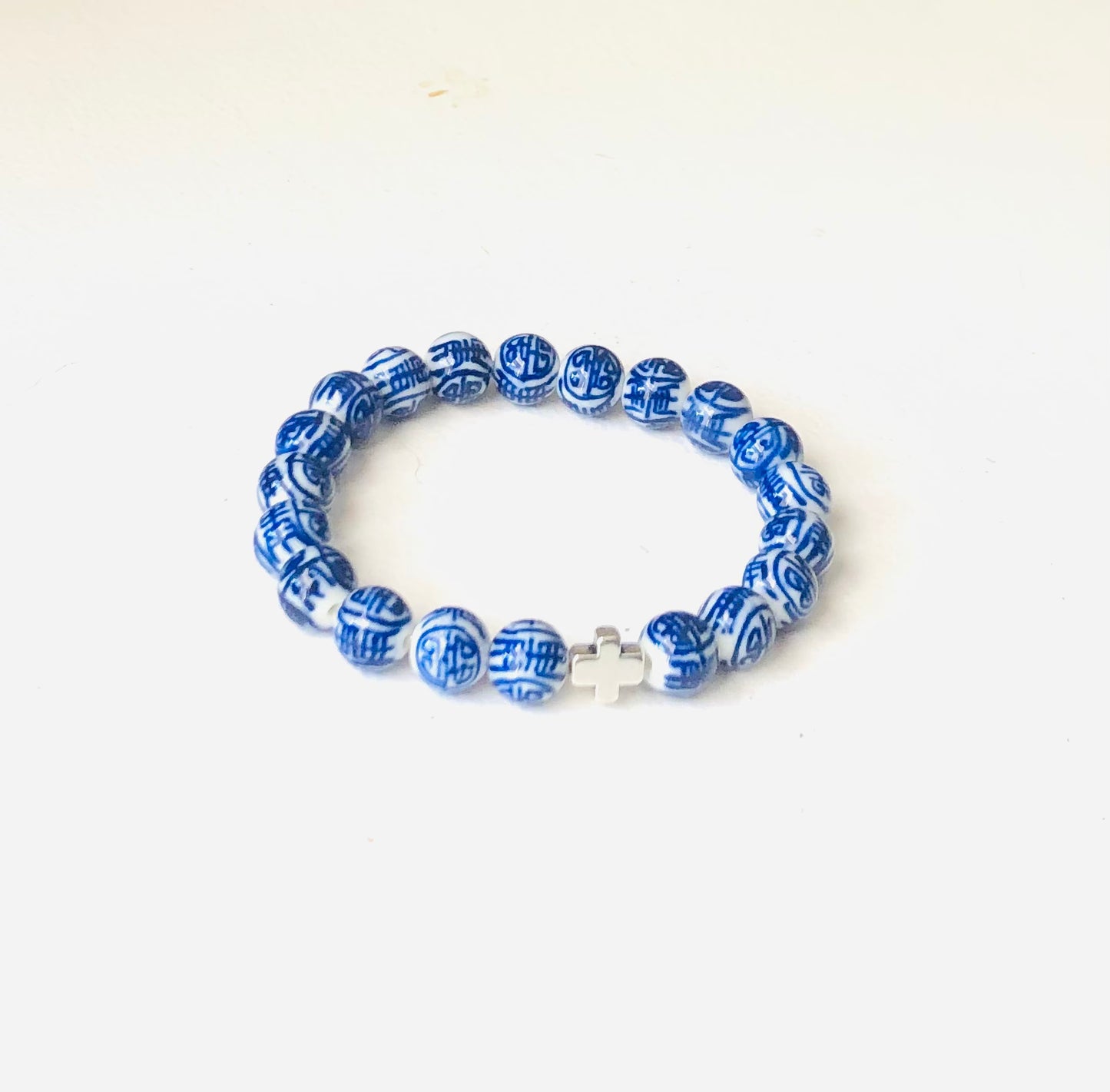 Lucille - Silver Cross