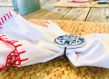 Load image into Gallery viewer, Leather and Blue and White Chinoiserie Napkin Ring